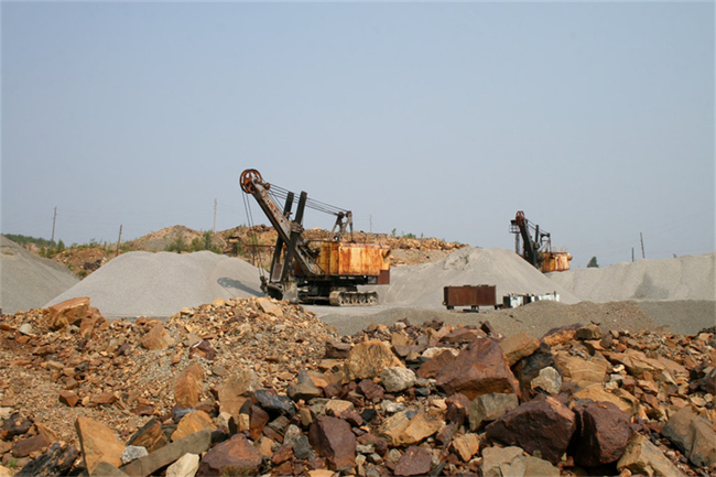 通過改善潤滑油提高液壓系統(tǒng)效率