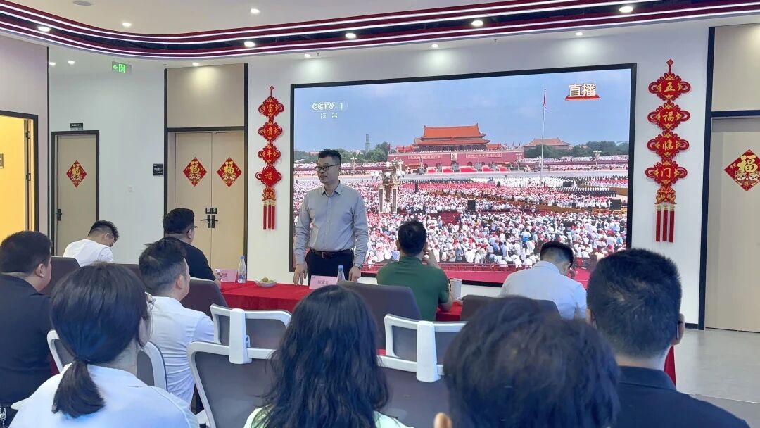 9.3從閱兵看中國智造底氣!智火柴以油品監(jiān)測實力護航 “國之重器” 圖5